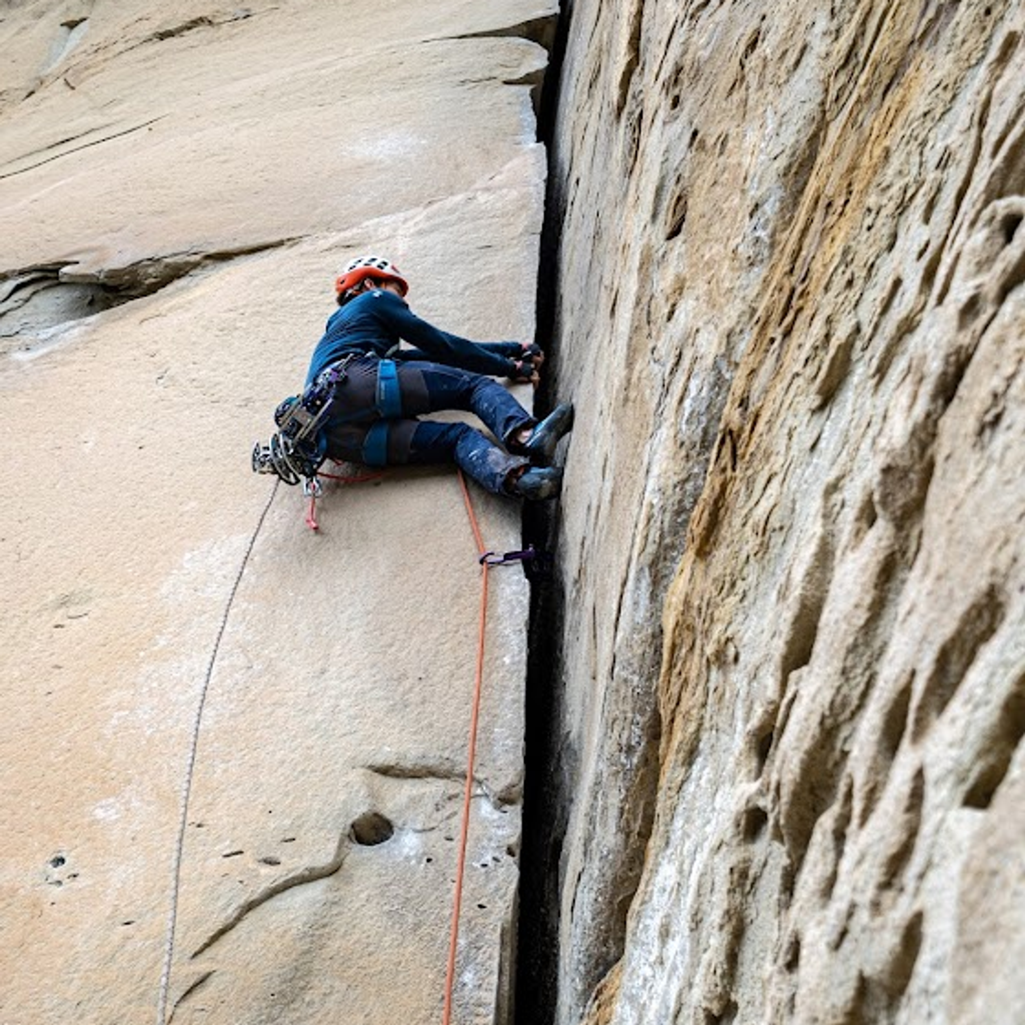 🧗‍♂️ Zehn Mehrseillängenrouten für den Einstieg ins Tradklettern in Frankreich – Bild 1