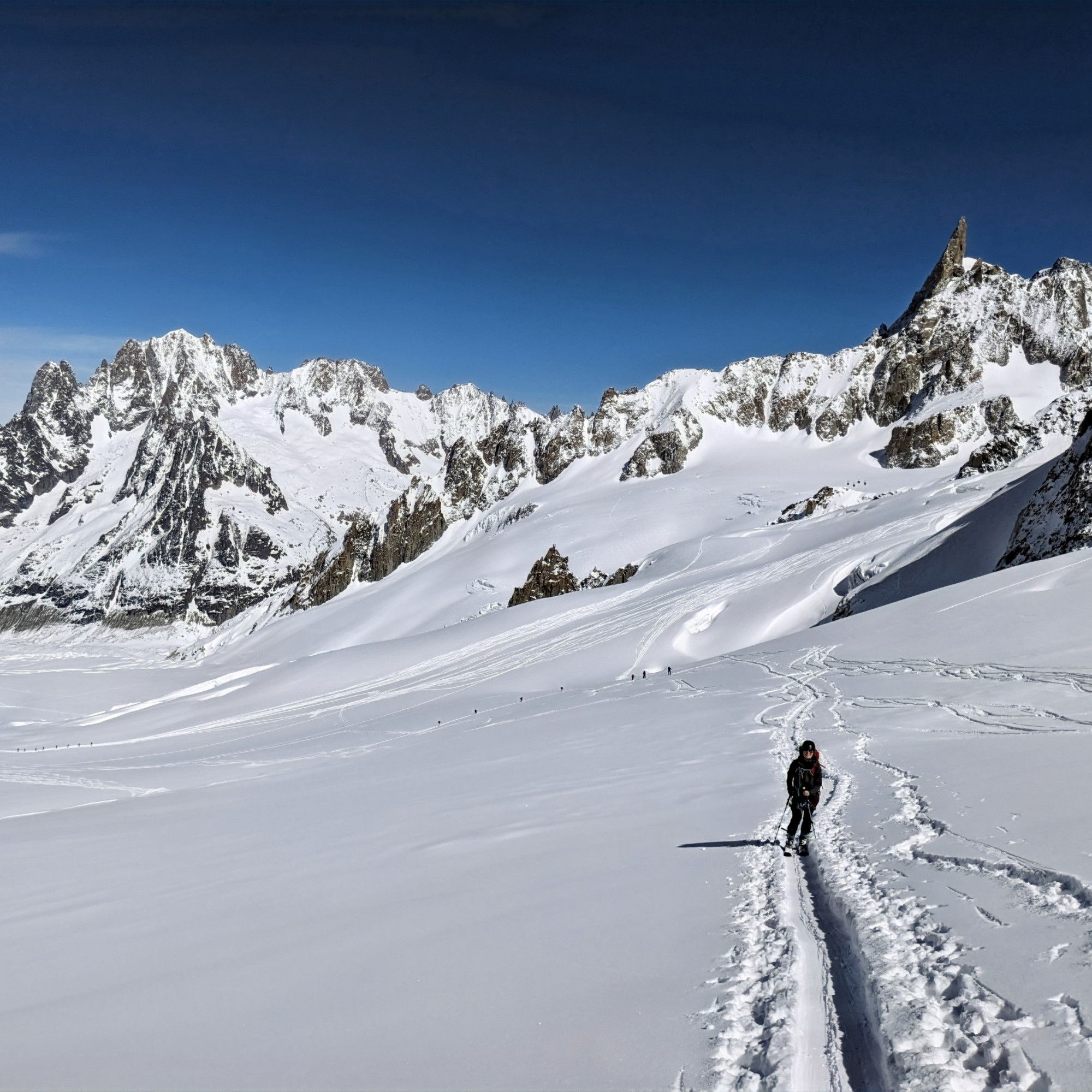 Acht leichtere Skitourenideen in den französischen Alpen – Bild 1